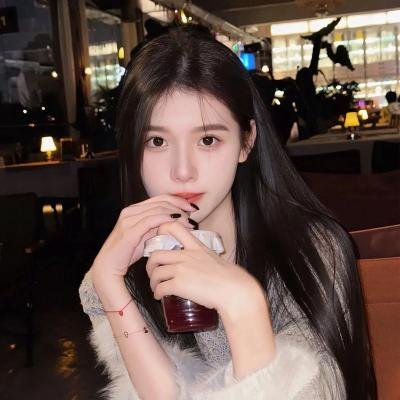 四月的女儿